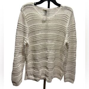 Dana Buchman white sweater size XL